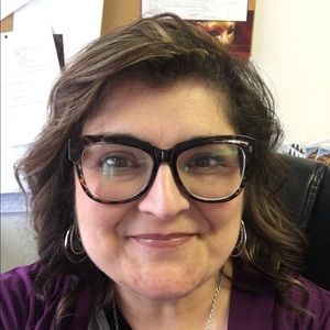 Meet your Posher, Mari